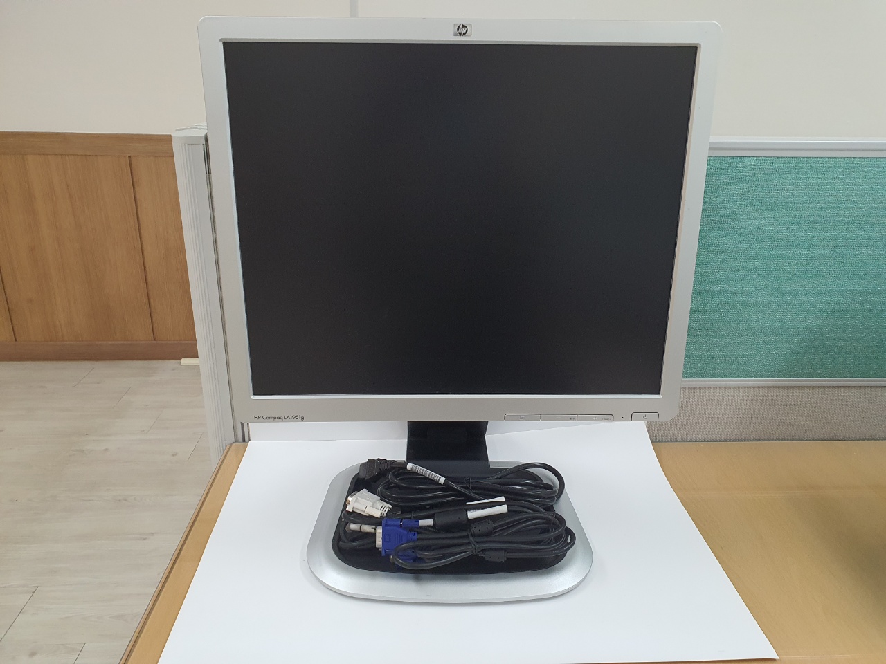 2차_HP LCD 모니터